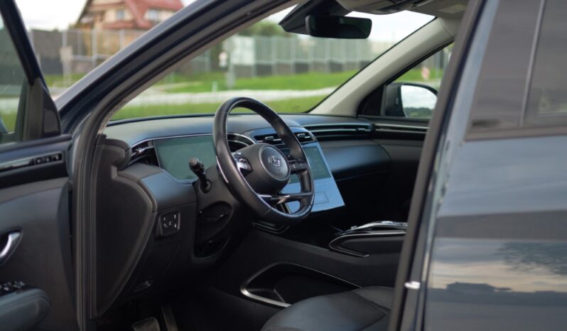 
								Hyundai Tucson full									
