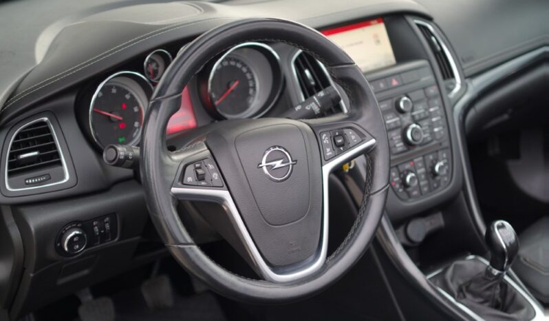 
								Opel Cascada full									