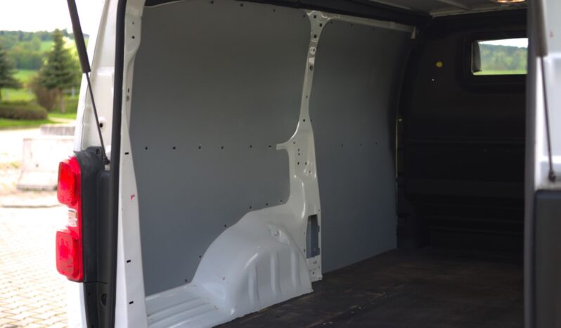 
								Citroen Jumpy full									
