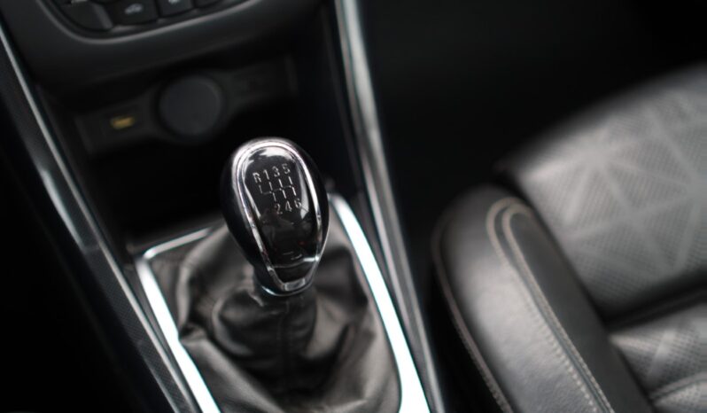 
								Opel Cascada full									