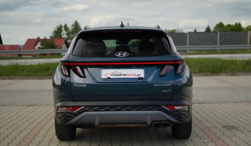 
								Hyundai Tucson full									