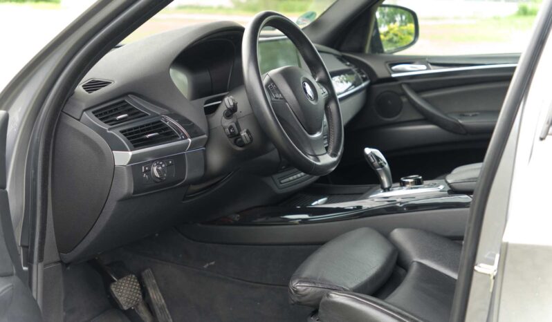 
								BMW X5 full									