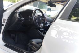 
										BMW 330e full									