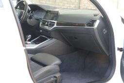
										BMW 330e full									