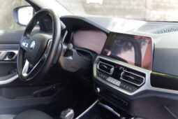 
										BMW 330e full									