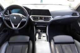 
										BMW 330e full									
