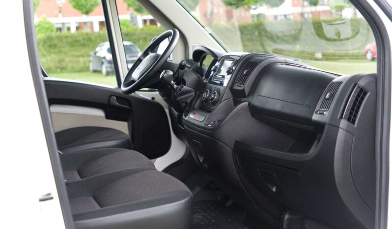 
								Citroen Jumper full									