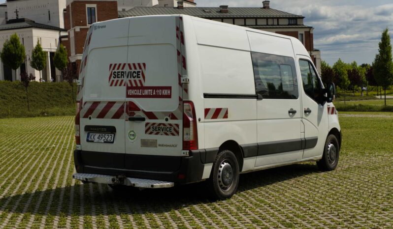 
								Renault Master full									