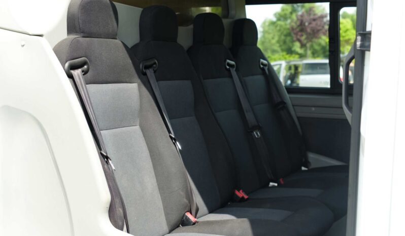 
								Renault Master full									