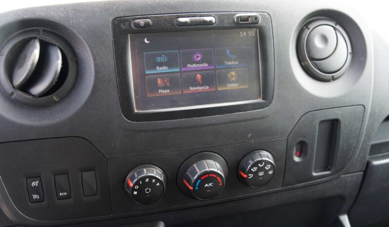 
								Renault Master full									
