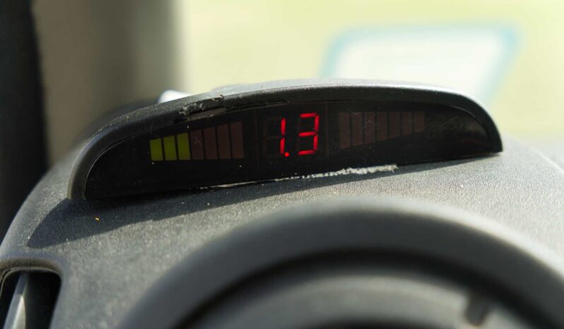 
								Renault Master full									