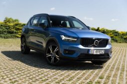 
										Volvo XC-40 full									