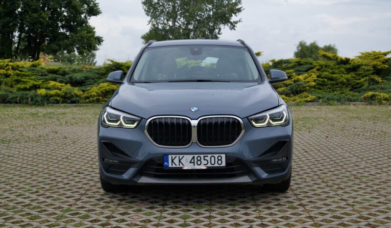 
								BMW X1 full									