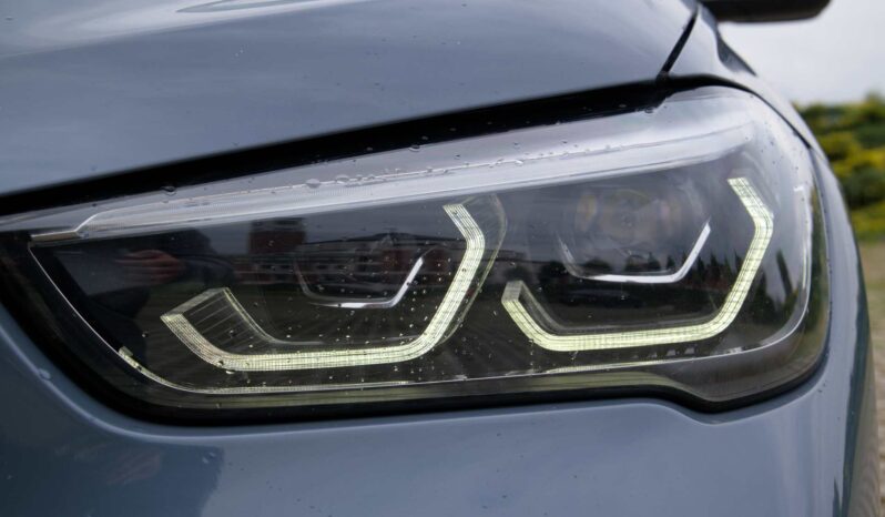 
								BMW X1 full									