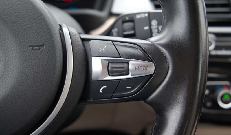 
								BMW X1 full									