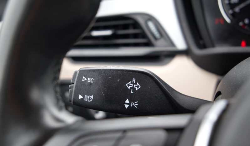 
								BMW X1 full									