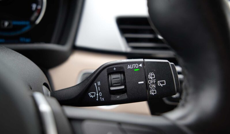 
								BMW X1 full									