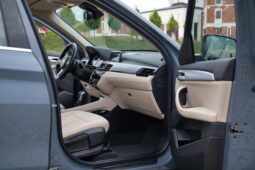 
										BMW X1 full									