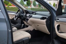 
										BMW X1 full									