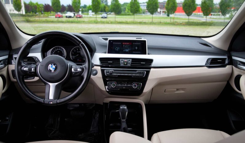 
								BMW X1 full									