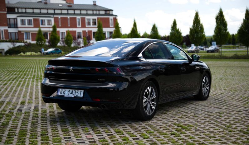 
								Peugeot 508 full									