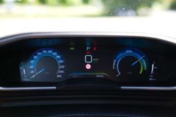 
										Peugeot 508 full									