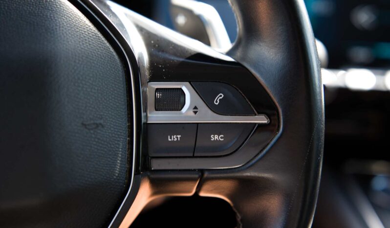 
								Peugeot 508 full									