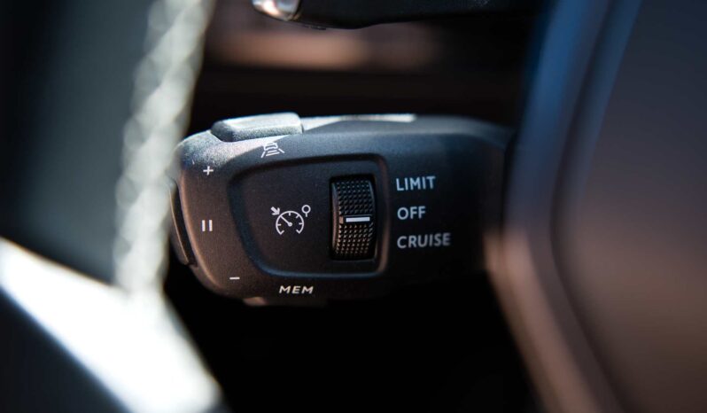 
								Peugeot 508 full									