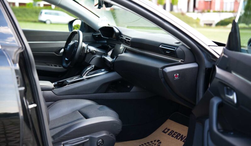 
								Peugeot 508 full									