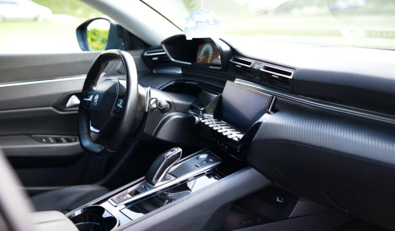 
								Peugeot 508 full									