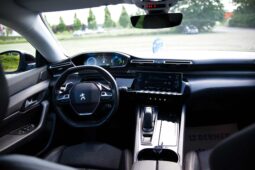 
										Peugeot 508 full									