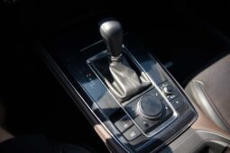 
										Mazda CX-30 full									