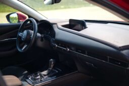 
										Mazda CX-30 full									