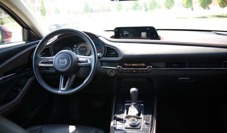 
								Mazda CX-30 full									