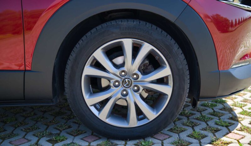 
								Mazda CX-30 full									
