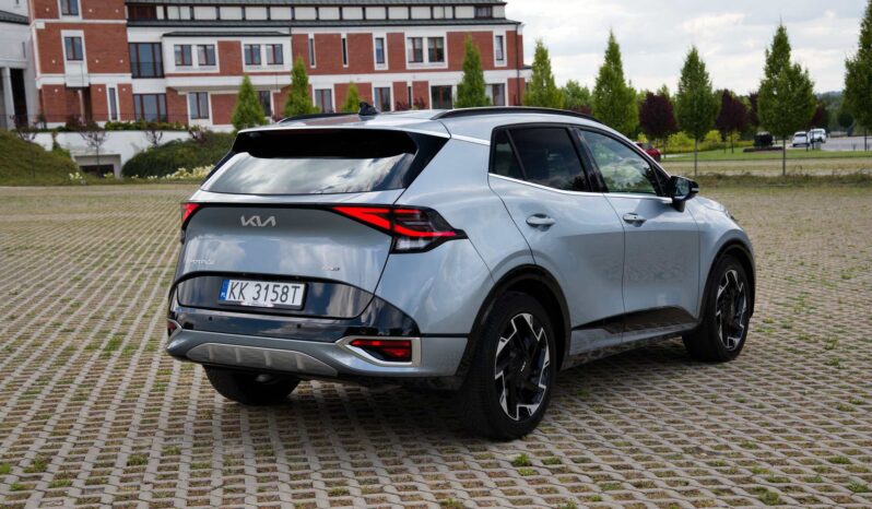 
								Kia Sportage full									