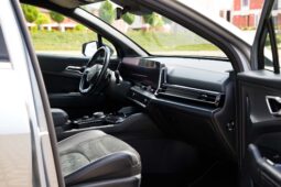 
										Kia Sportage full									