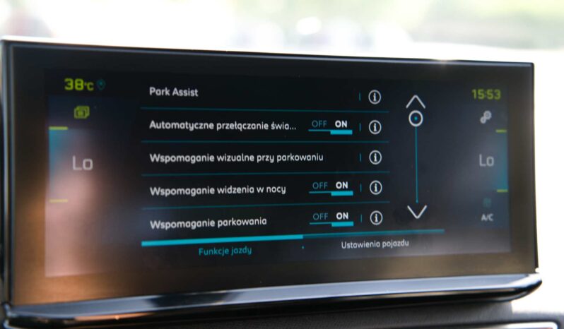 
								Peugeot 3008 full									