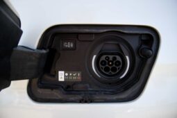 
										Peugeot 3008 full									
