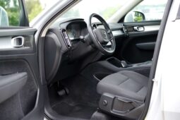 
										Volvo XC40 full									