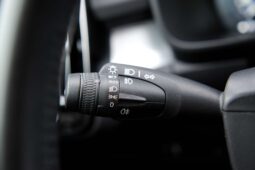 
										Volvo XC40 full									
