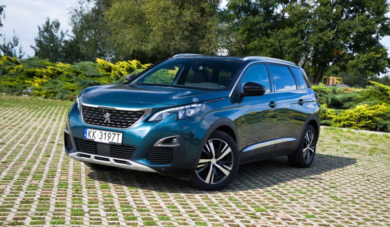 
								Peugeot 5008 full									