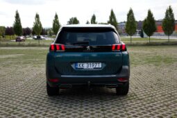 
										Peugeot 5008 full									