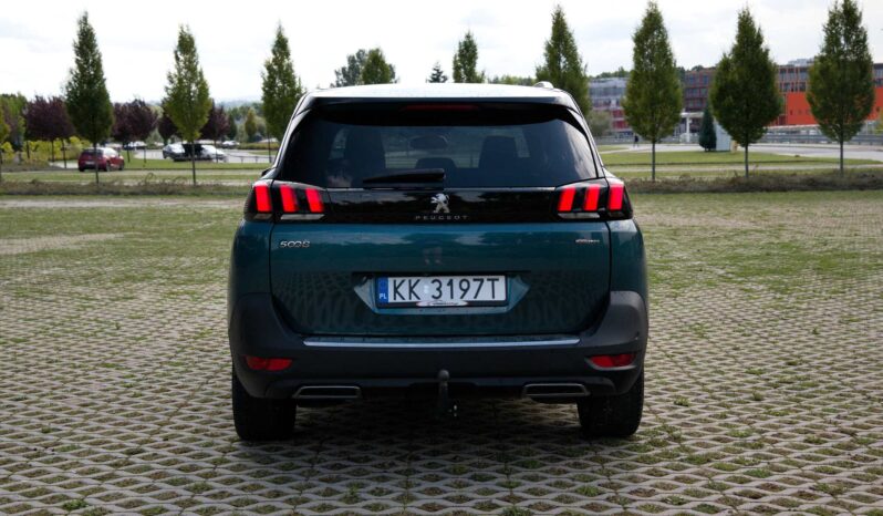 
								Peugeot 5008 full									