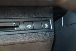 
										Peugeot 5008 full									
