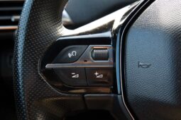 
										Peugeot 5008 full									