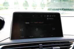
										Peugeot 5008 full									