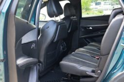 
										Peugeot 5008 full									