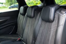 
										Peugeot 5008 full									