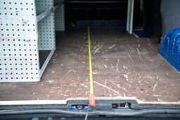
										Opel Vivaro full									